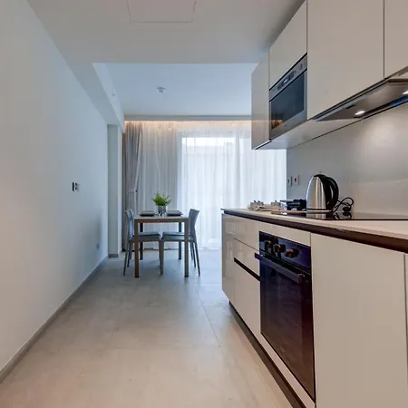 Mercury Suites 318 - 2X Pool Cards Access & Shopping Mall Apartment Saint Julian's